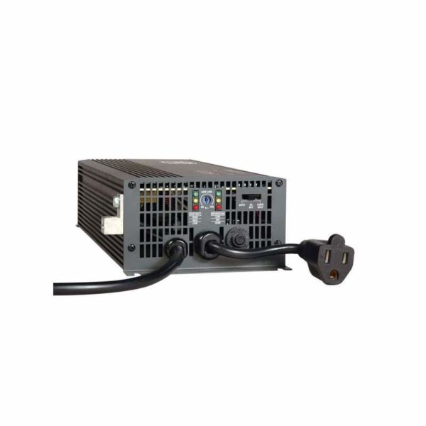 Inversor / Cargador Ultracompacto de 700W PowerVerter® APS – con Conmutación de Transferencia Automá